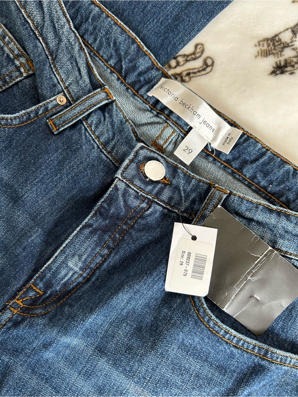 Victoria Beckham Jeans - Picture 3 of 4